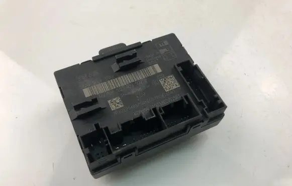 Audi A3 S3 8P Other control units/modules 5Q0959592E