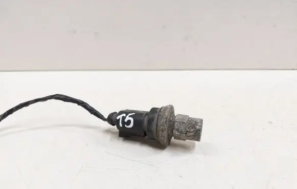 Air conditioning (A/C) pressure sensor