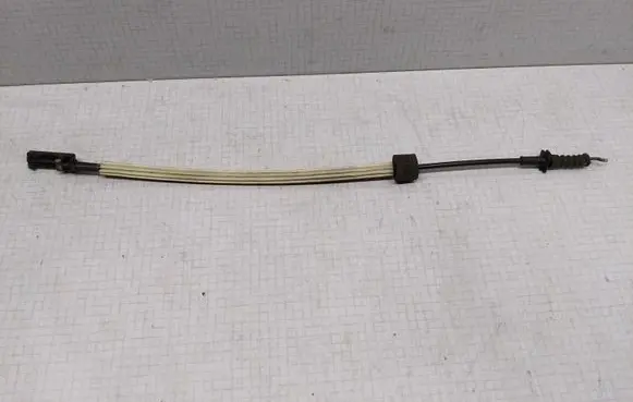 Volvo V70 Front door cable line 