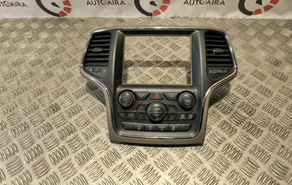 Jeep Grand Cherokee Climate control/heater control trim P68254002