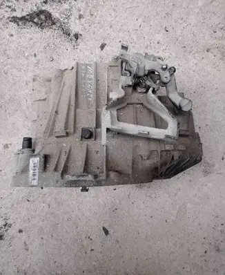 Mercedes-Benz Vaneo W414 Manual 5 speed gearbox A4143600200