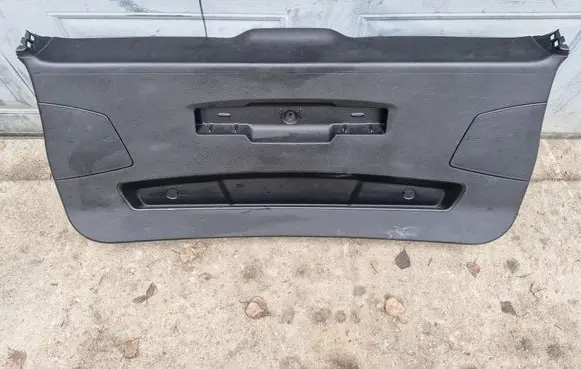 BMW X1 F48 F49 Tailgate trim 7350844 29024110 7350851