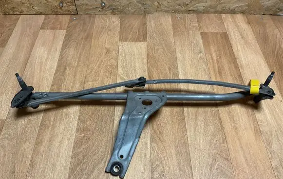 Mini One - Cooper R50 - 53 Front wiper linkage 54517611 8229128