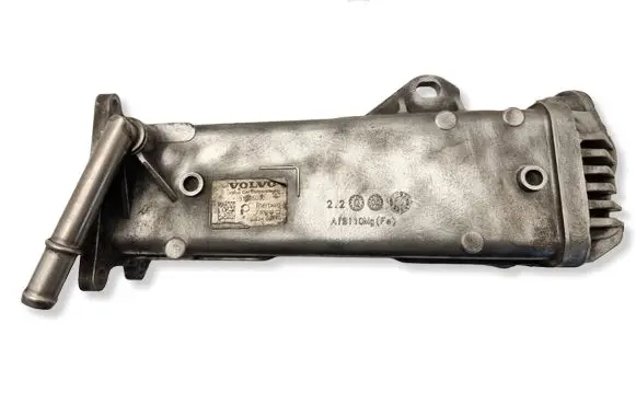 Volvo XC60 EGR valve cooler 70304902 31325030 1232400110