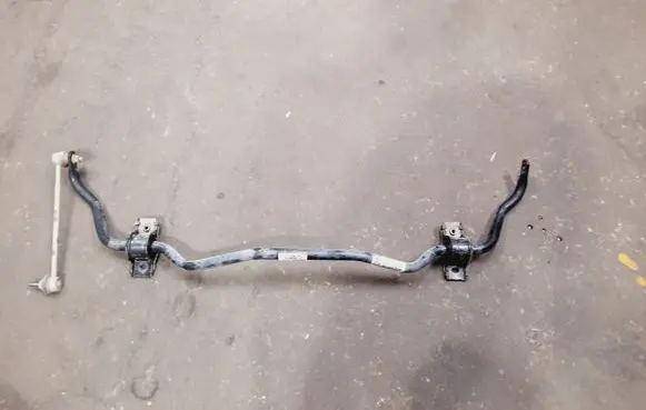 Chrysler 200 Front anti-roll bar/sway bar
