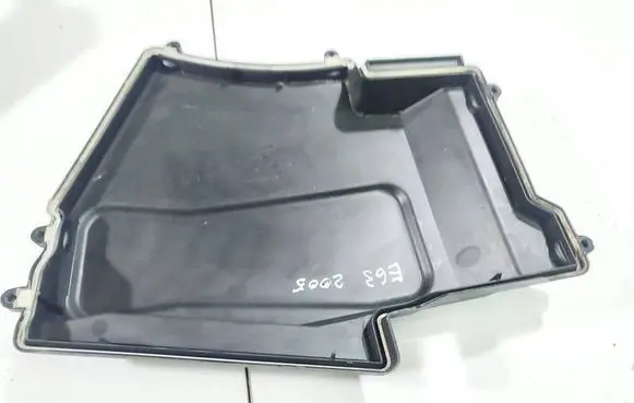 BMW 5 E60 E61 Fuse box cover 58650910 12907520912