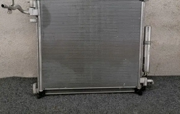 Land Rover Discovery 5 Coolant radiator FPLA19C600AD 214POD332A FPLA8C202CB