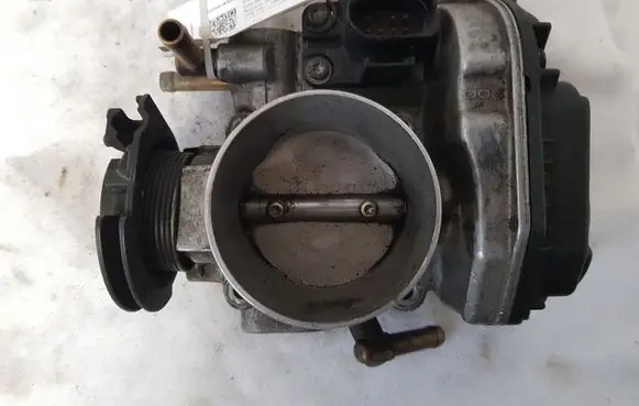 Volkswagen New Beetle Throttle valve 06A133064H 408237111017