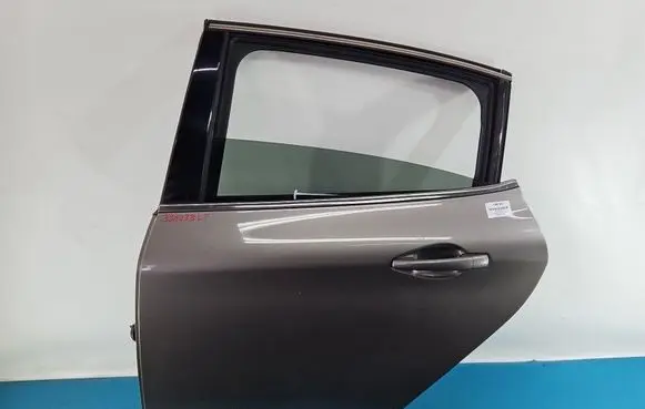 Peugeot 208 I Rear door IMPRK1566923