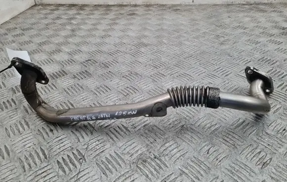 Volkswagen PASSAT B6 Brake vacuum hose/pipe 