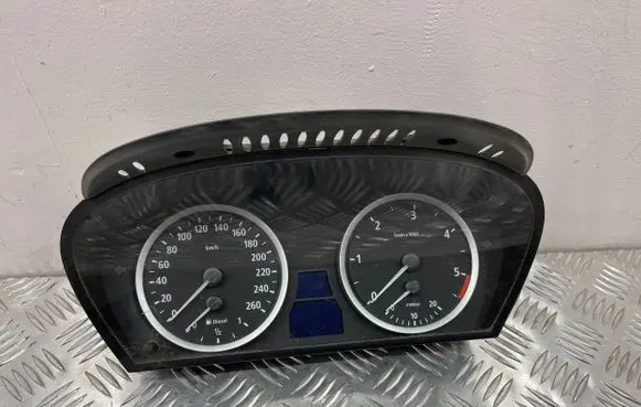 BMW 5 E60 E61 Speedometer (instrument cluster) 62116983153 110080213