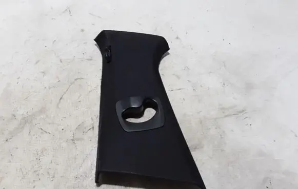 (B) pillar trim (top)