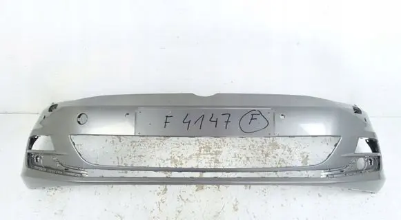 Volkswagen Golf VII Front bumper 5G0807221
