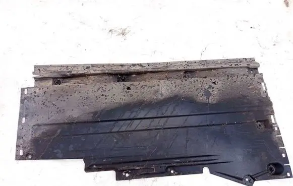 Audi A4 S4 B8 8K Engine splash shield/under tray 8k0825207bc 8k9825207