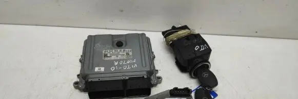 Mercedes-Benz Vito Viano W639 Engine ECU kit and lock set A6429003900 0281016337