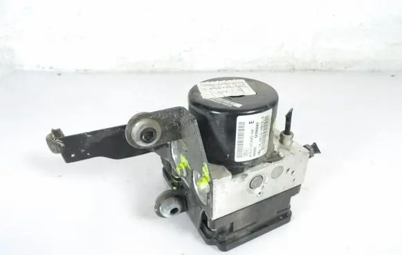 Ford Focus ABS Pump BV61-2C405-AK