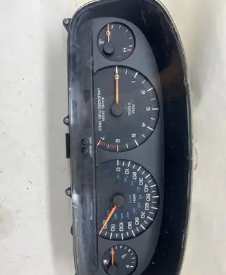 Speedometer (instrument cluster)