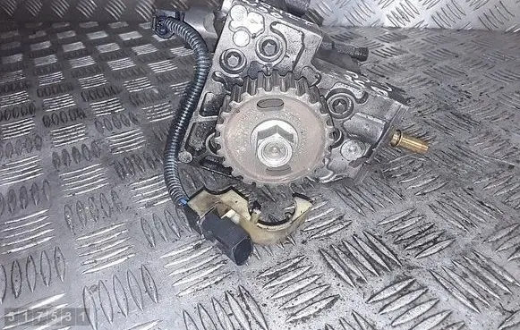 Fuel injection high pressure pump