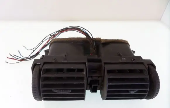 Opel Astra G Dash center air vent grill 90560344