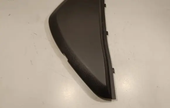Nissan X-Trail T32 Dashboard side end trim 68498
