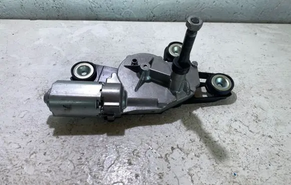 Ford Fiesta Rear window wiper motor 8A61A17K441AE 0390201252 C83HE