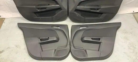 Opel Astra H Front door card panel trim