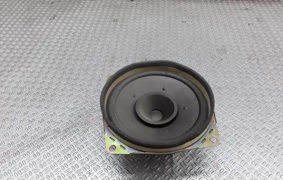Mitsubishi Space Star Rear door speaker MW104388