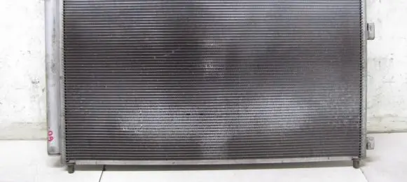 Toyota RAV 4 (XA40) A/C cooling radiator (condenser)