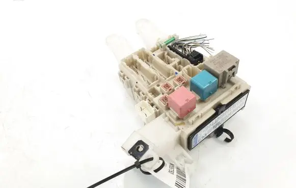 Toyota Auris 150 Fuse box set