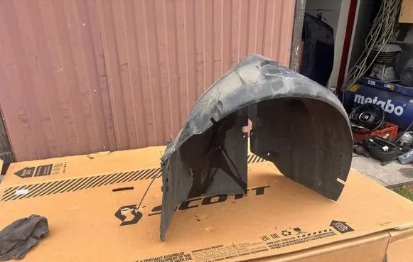 Fiat Tipo Front wheel arch liner splash guards 00521096800E 305072 00521096780E