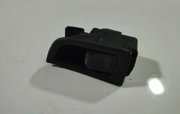 Audi A5 8T 8F Tailgate opening switch 8T2959830