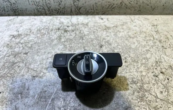 Light switch