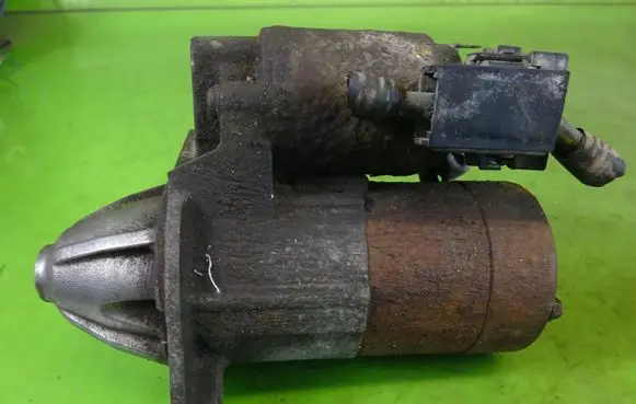 Mazda 3 I Starter motor