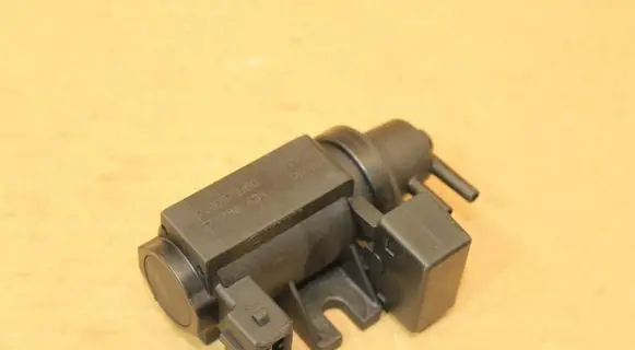 BMW X5 E53 Turbo solenoid valve 7796634