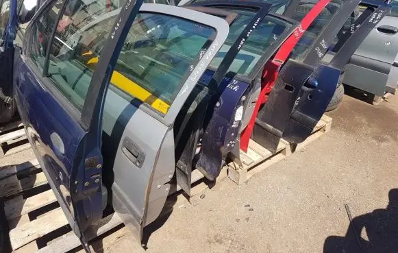 Renault Megane I Front door