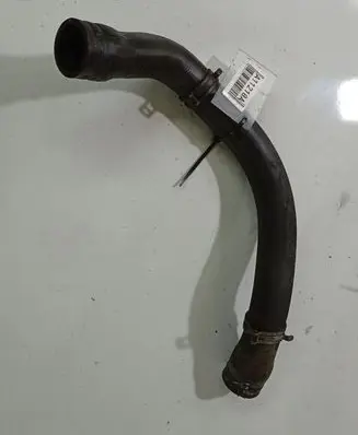 Skoda Superb B6 (3T) Engine coolant pipe/hose 