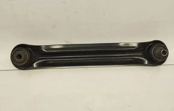 Rear control arm