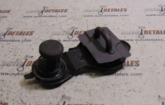 Mercedes-Benz CLS C219 Engine bonnet/hood lock/latch loop/hook A2118800360