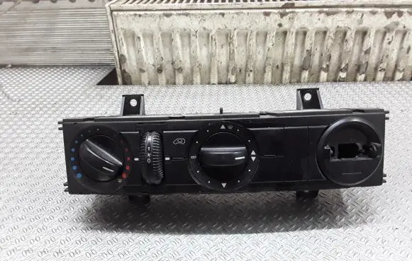 Mercedes-Benz Sprinter W906 Climate control unit A9068300185KZ