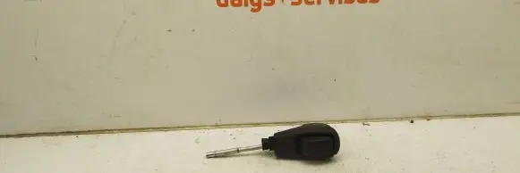 Subaru Forester SJ Gear shifter/selector 