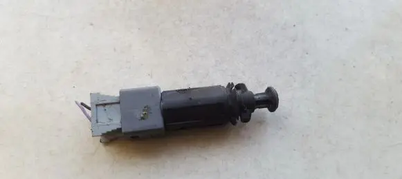 Renault Laguna II Brake pedal sensor switch 110894
