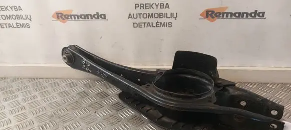 Volkswagen PASSAT B8 Rear control arm 5Q0505523A 5Q0505523
