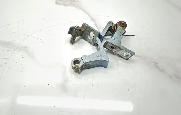 Audi A5 8T 8F Front door hinge set 8K0831402A