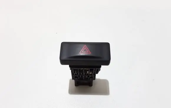 Nissan X-Trail T31 Hazard light switch 06016