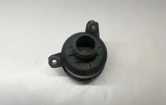Volkswagen Golf V Other engine bay part 1K0145762AJ