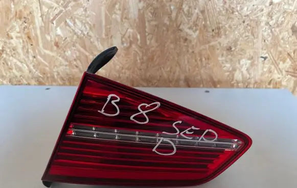 Volkswagen PASSAT B8 Tailgate rear/tail lights 3G5945308J