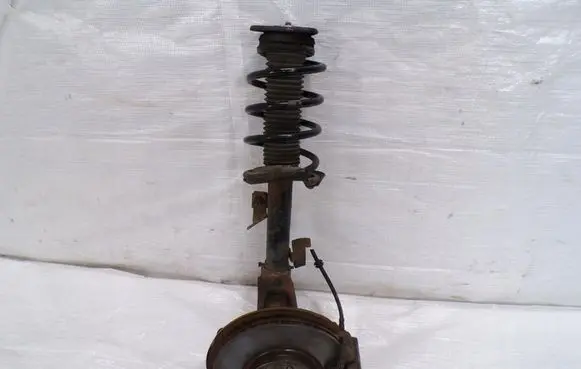 Ford Kuga I Front wheel hub spindle knuckle MCPHERSON