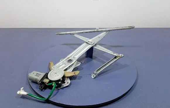 Suzuki Ignis Front door window regulator with motor 8346076G00