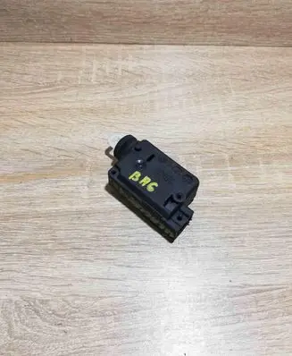 Renault Laguna I Central locking motor 