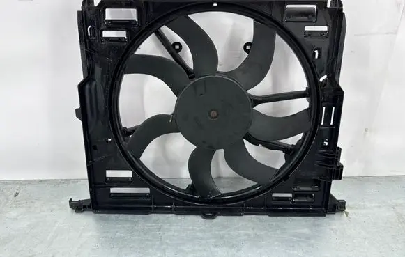BMW 5 F10 F11 Electric radiator cooling fan 7726013524 7594610 L1850974101